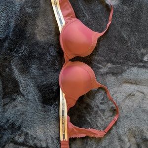 TOMMY HILFIGER PUSHUP BRA